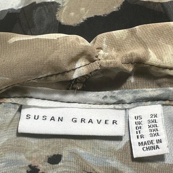 Susan Graver Printed Sheer Chiffon Vest Size 2X Dark Floral Artsy Whimsigoth HTF - Picture 3 of 5